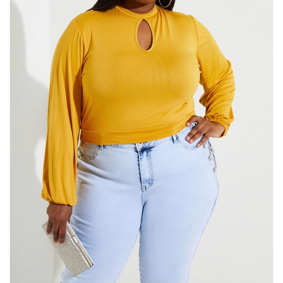 Ashley Stewart - Picture 3 of 4